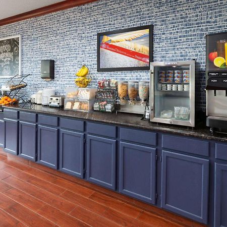 Pioneer Inn & Suites Grinnell Экстерьер фото