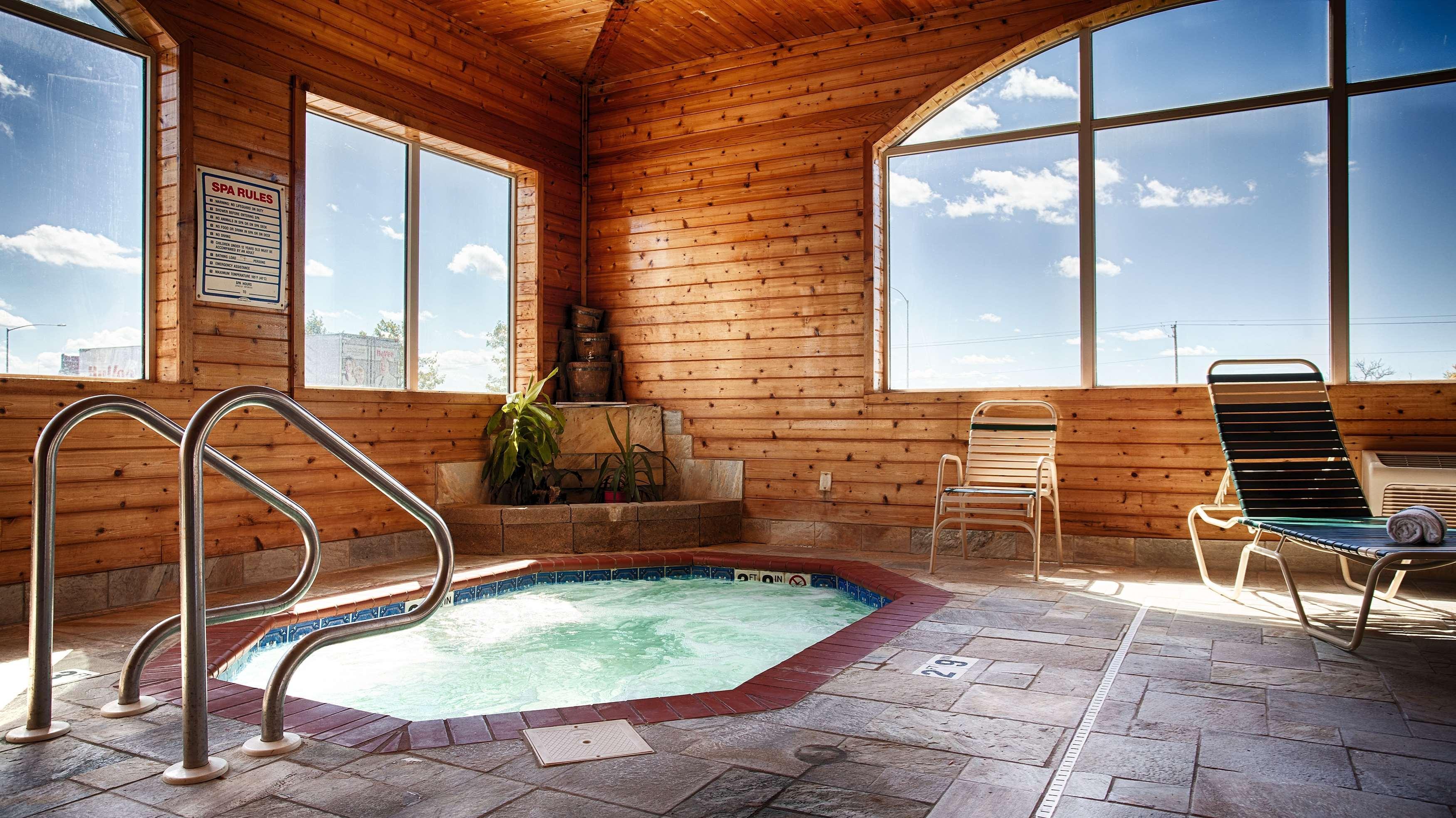 Pioneer Inn & Suites Grinnell Экстерьер фото